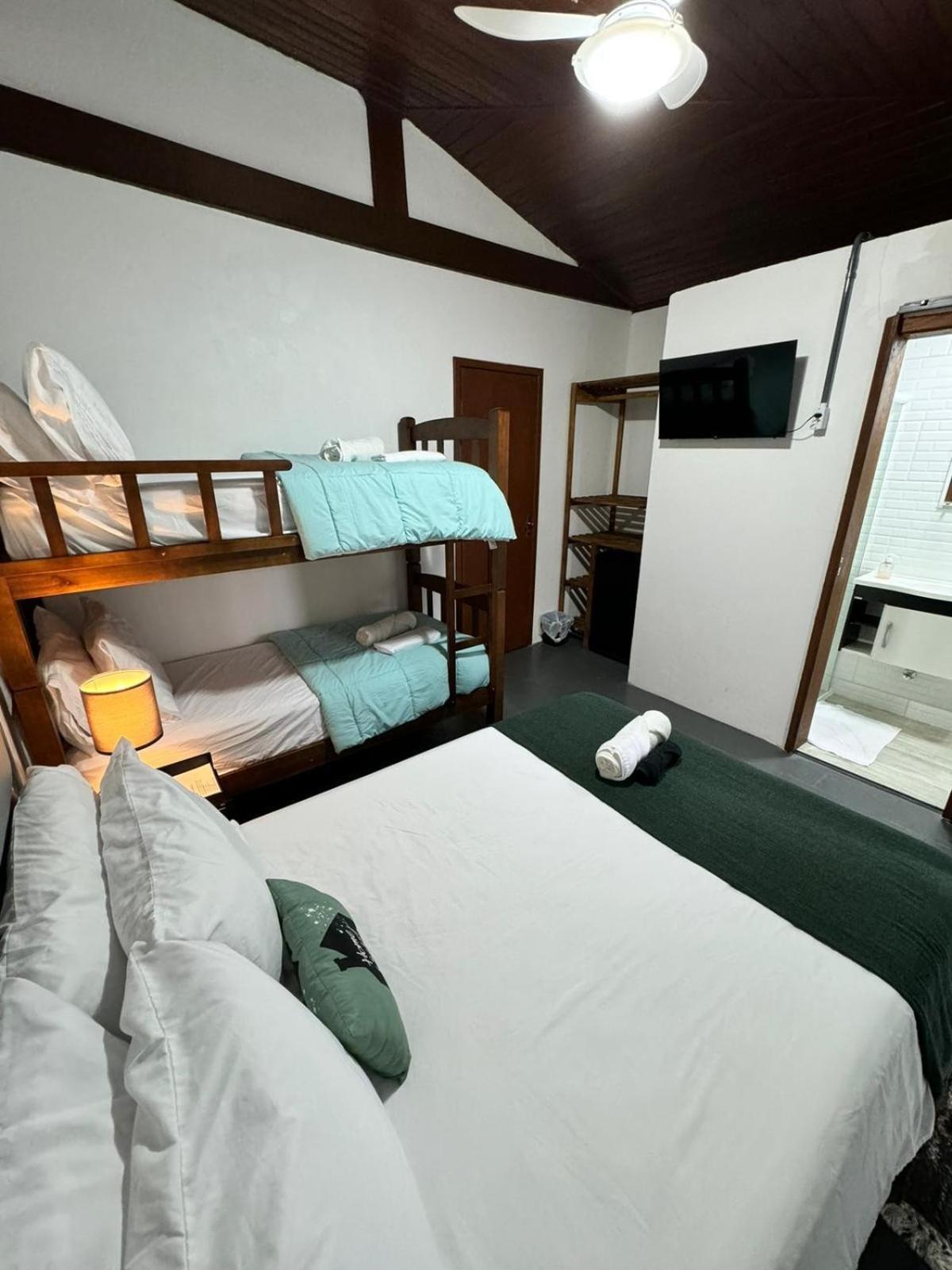 Deluxe Family Suite,1533474418:JPEG